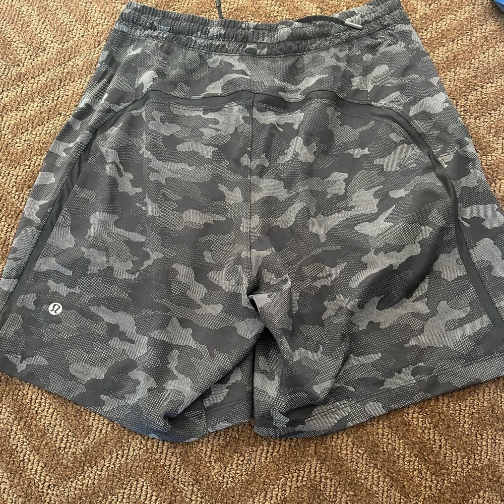 Lululemon Pace Breaker Linerless Short 7”